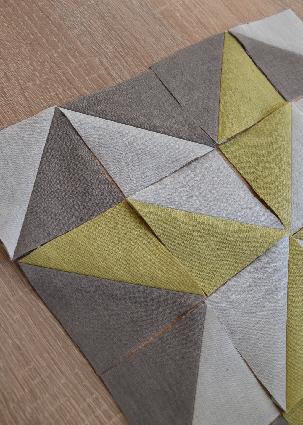 Hand-Quilted Pale Lime & Taupe Linen Table Set — Patchwork Mat & Coasters