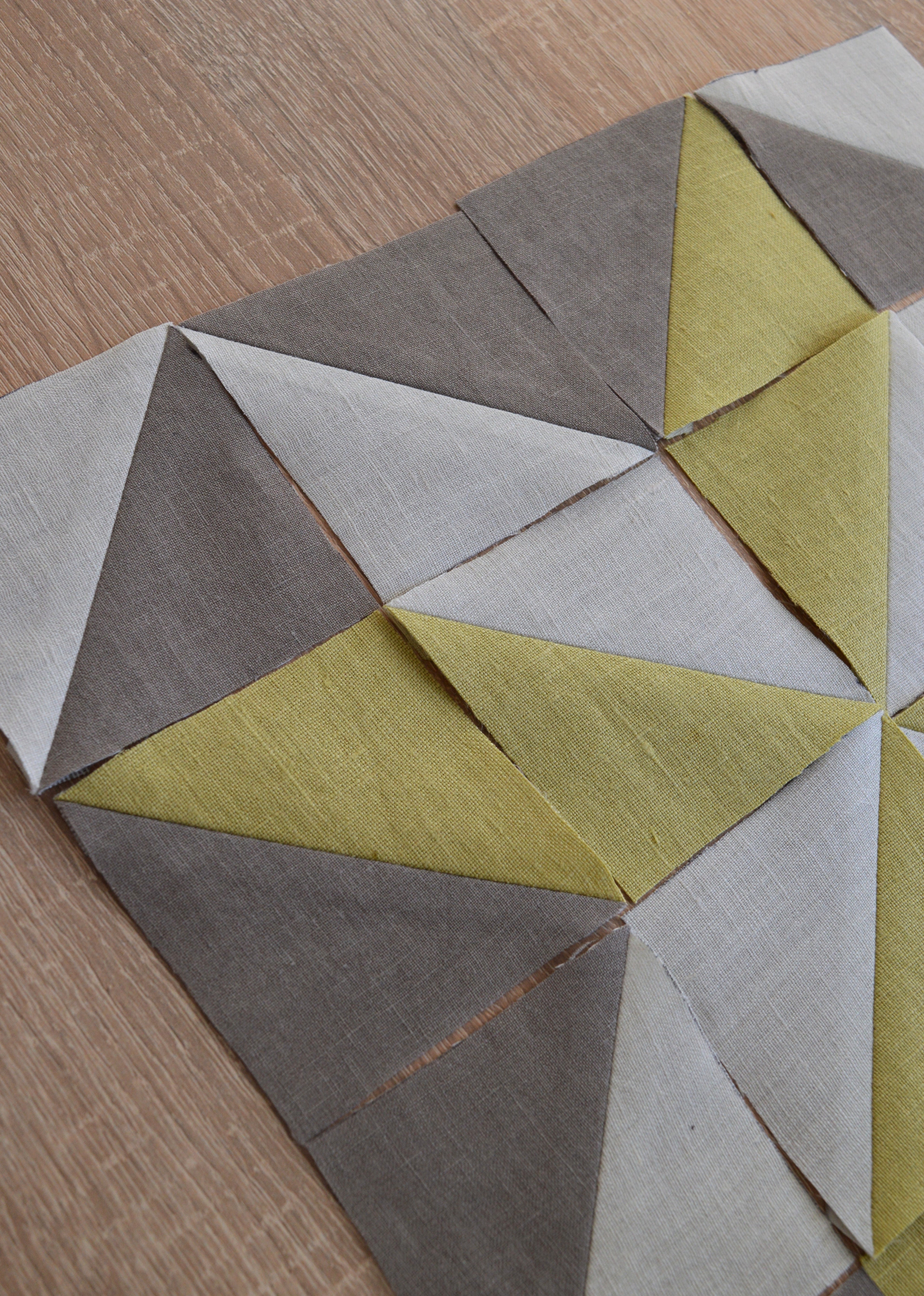 Hand-Quilted Pale Lime & Taupe Linen Table Set — Patchwork Mat & Coasters