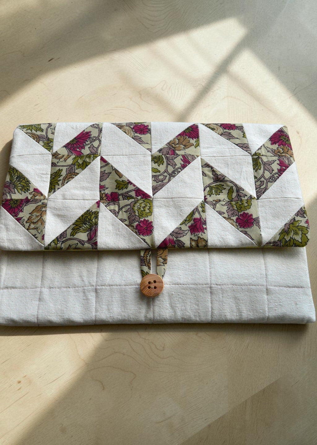 Floral Patchwork Quilted Cosmetic Pouch