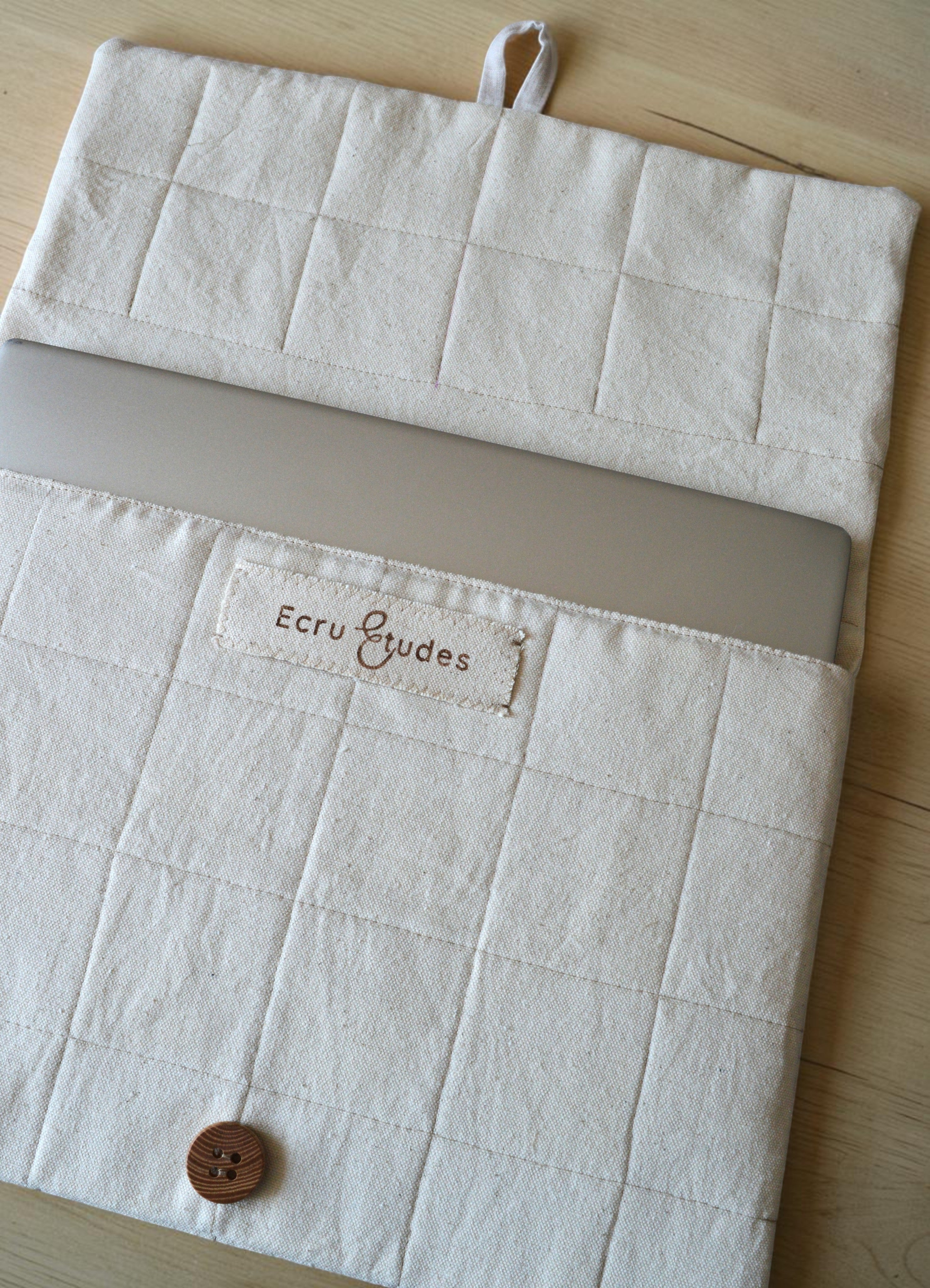 Earthy tones Quilted Laptop Sleeve | Handmade Linen Patchwork Laptop Case