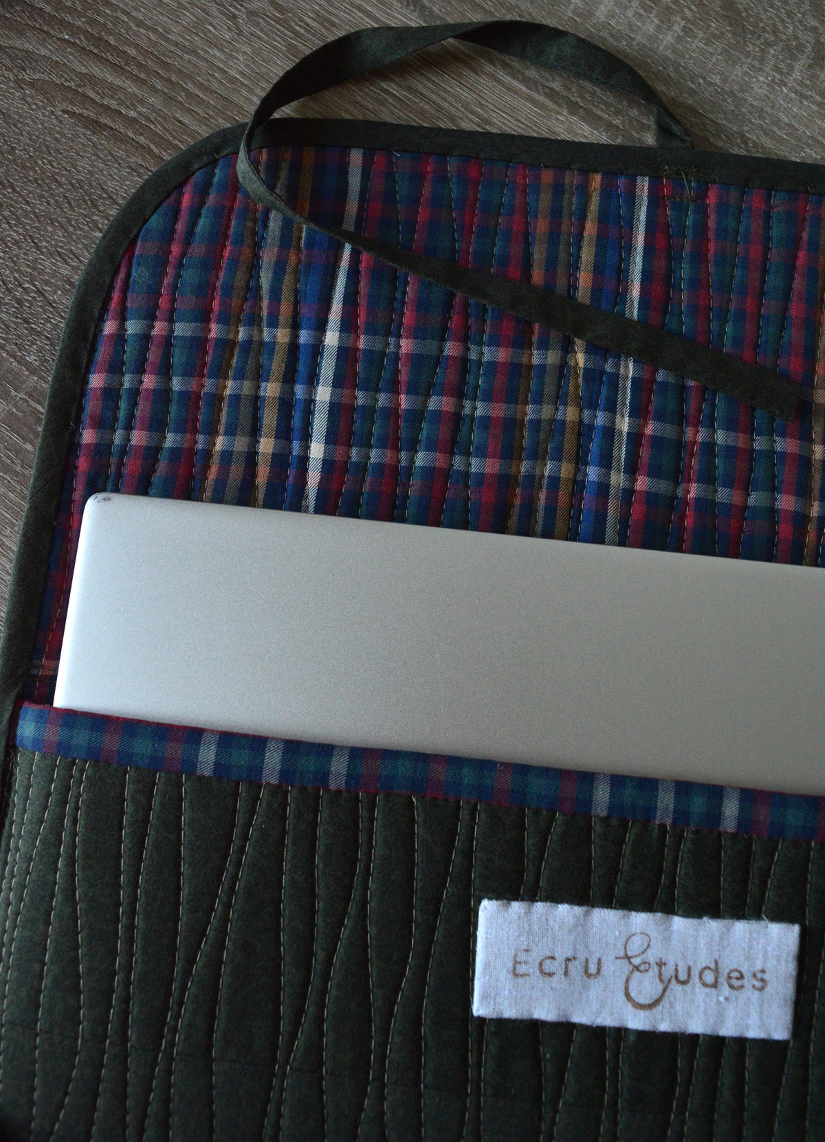 Minimalist Quilted Laptop Sleeve 13 14 inch | Dark Green Khaki Case