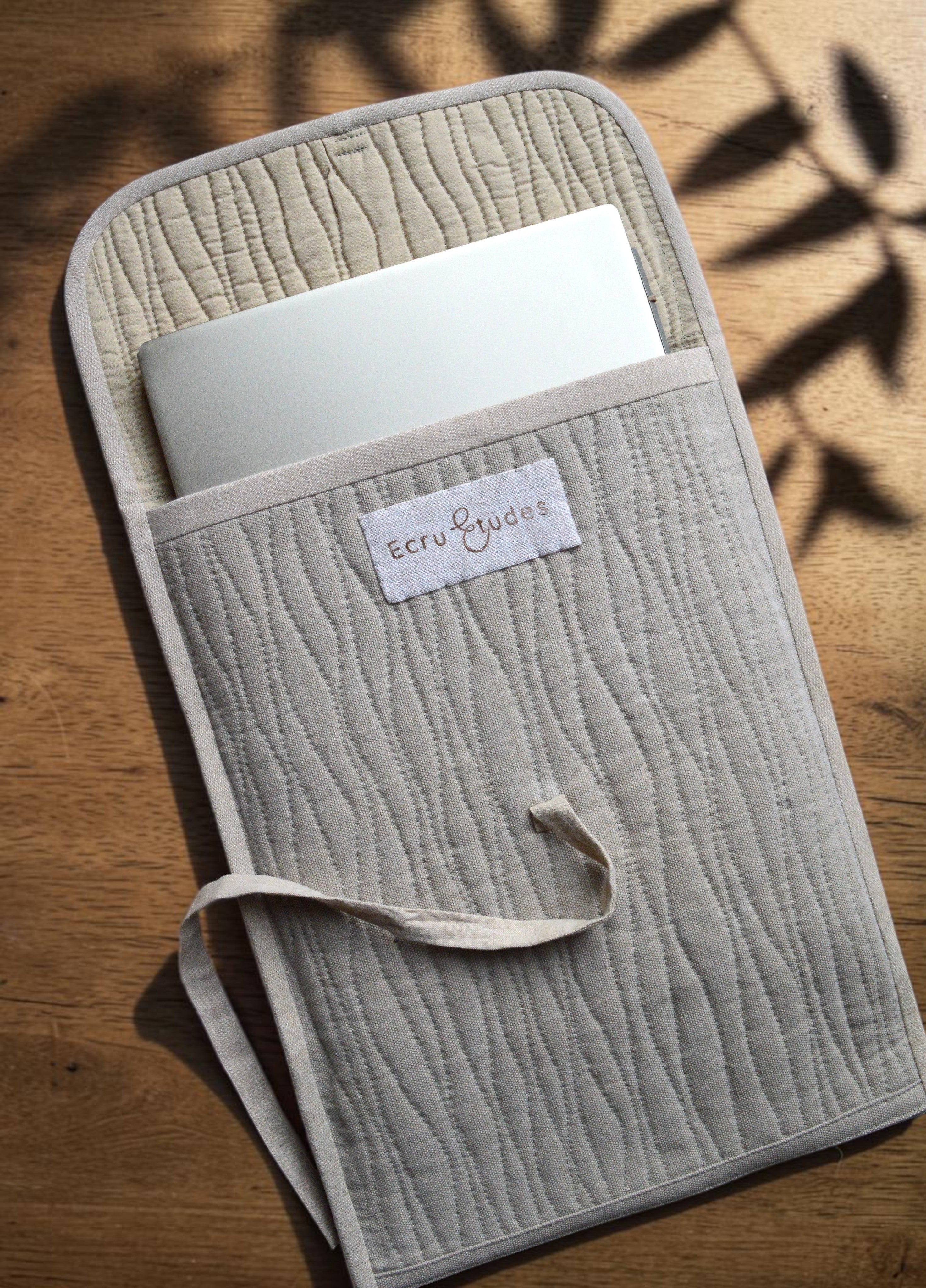 Minimalist Quilted Laptop Sleeve 13 14 inch | Beige Cotton Case